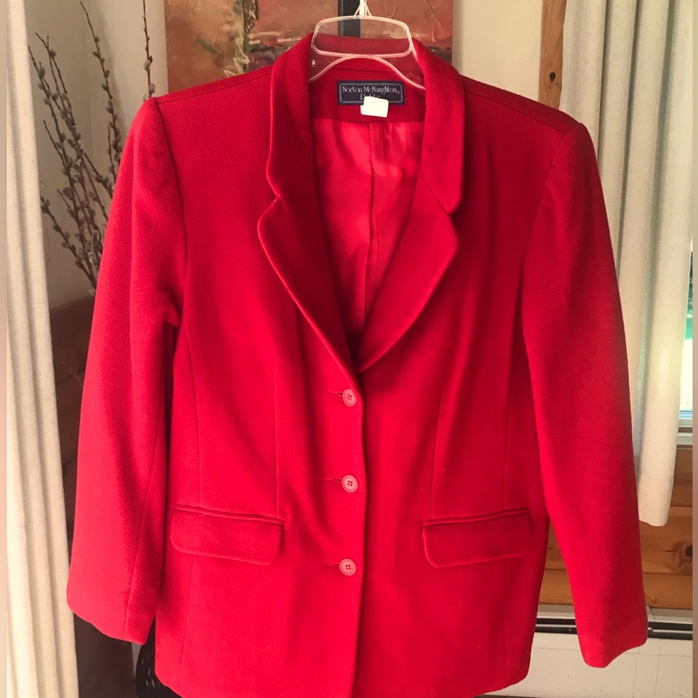 Cashmere blend. Norton McNaughton Petite 10. Red. Pockets. Lined.